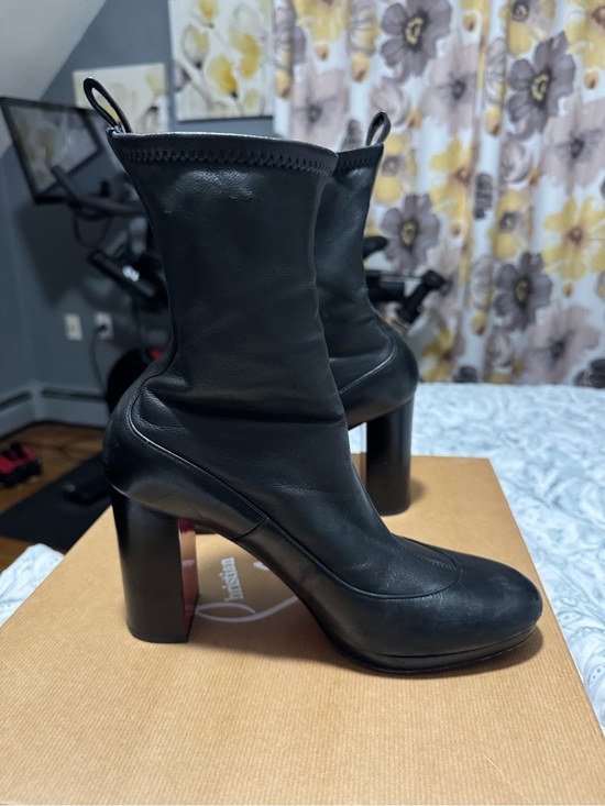 Christian Louboutin Shoes - Christian Louboutin Black Leather High-Heel Sock Boots
Contrevent 100 NAPStretch